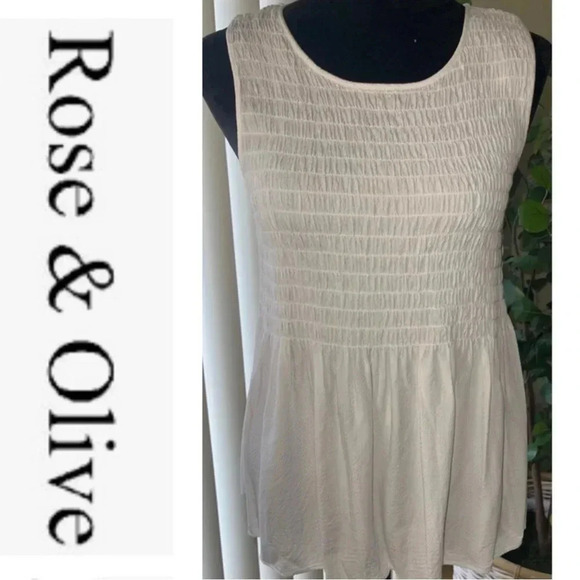 🆓Rose & Olive Babydoll Top🆓 - Picture 1 of 7
